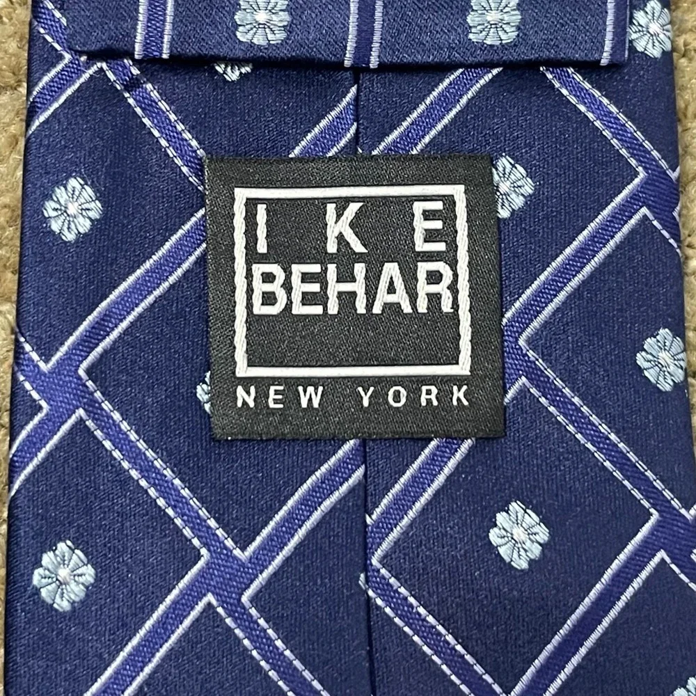 IKE Behar New York Mens Silk Necktie Blue‎ Geometric Square Floral Pattern